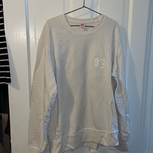 Uniqlo Disney sweatshirt